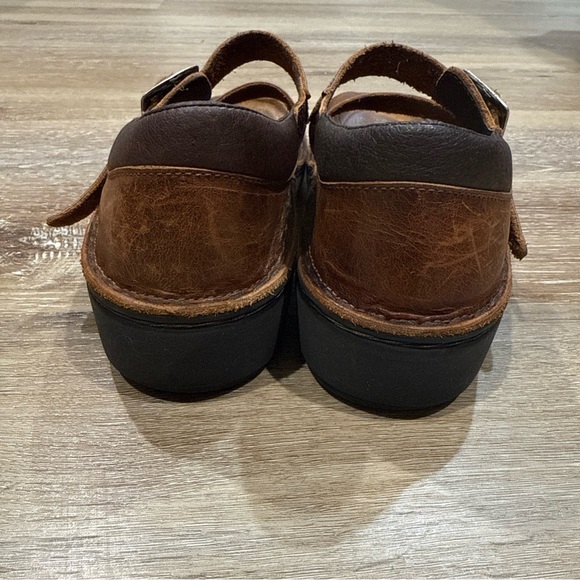 NOAT Sandals Size US/11 EU/41 Women's Dark Brown Leather Sandals - Picture 4 of 13